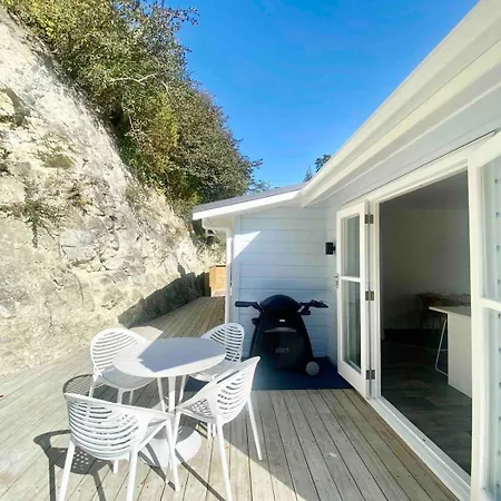Sun Sea Scenery - Newly Renovated Villa Napier Exterior photo