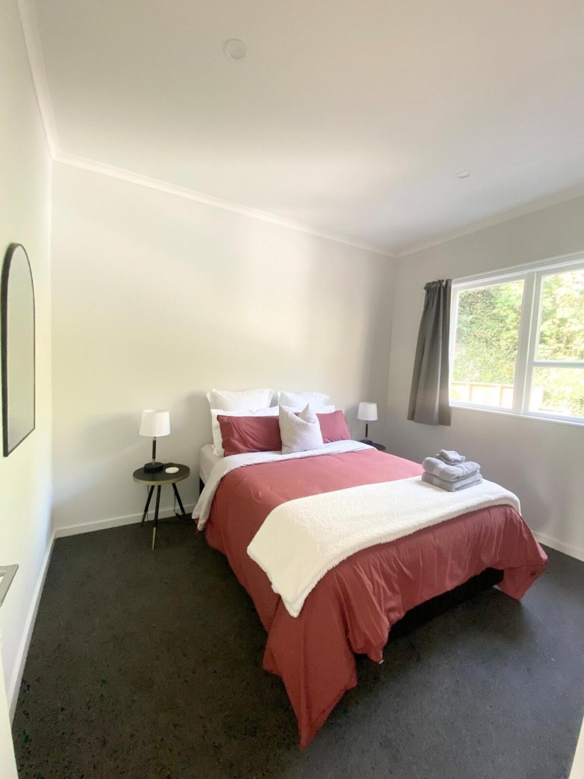 Sun Sea Scenery - Newly Renovated Holiday home Napier