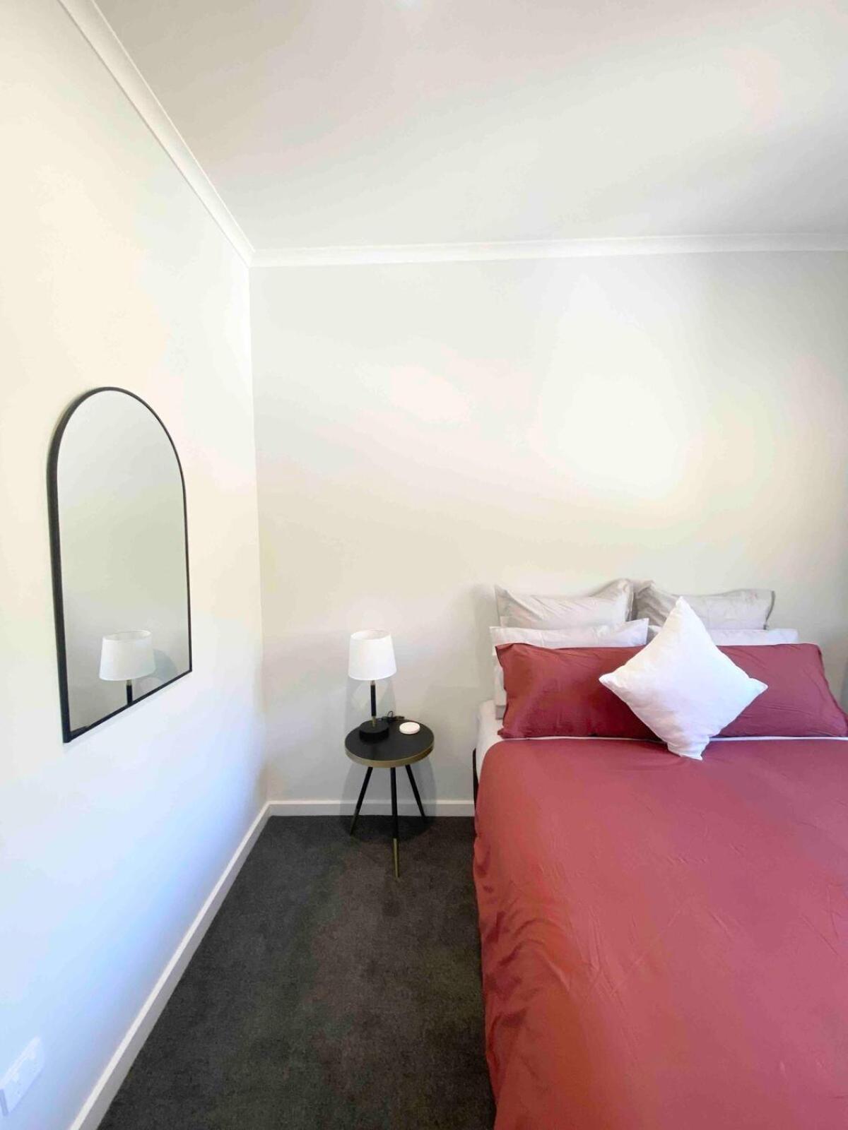 Sun Sea Scenery - Newly Renovated Holiday home Napier