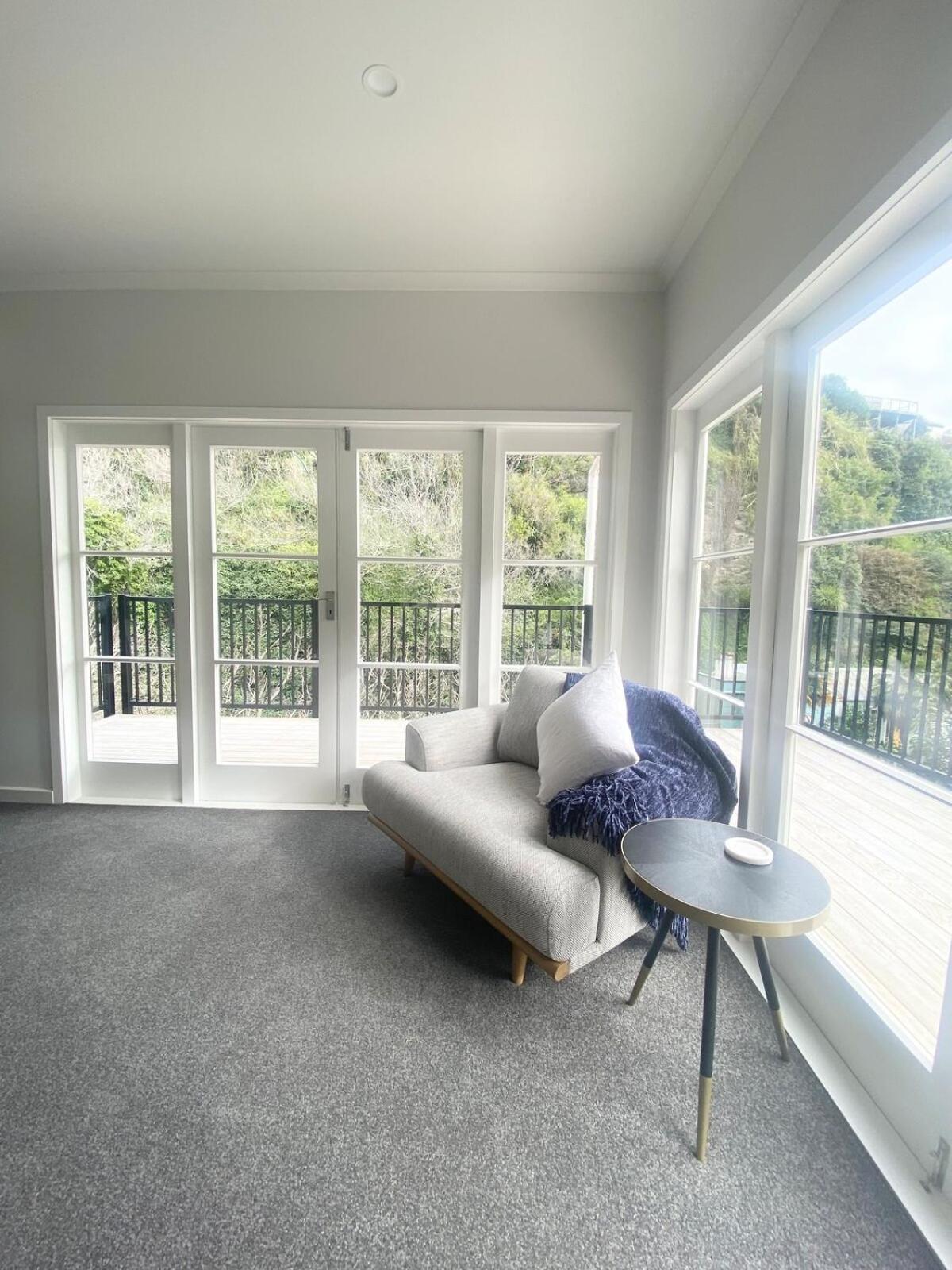 Sun Sea Scenery - Newly Renovated Holiday home